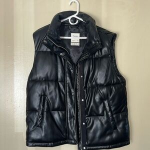 Vegan leather vest Abercrombie